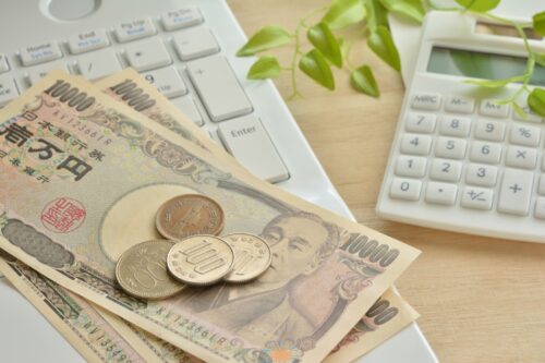 お金