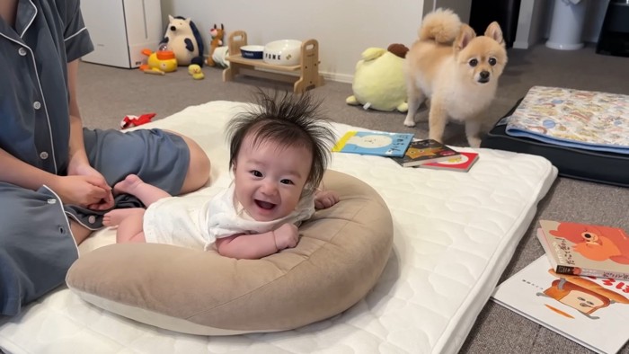 赤ちゃんはニコニコ♪