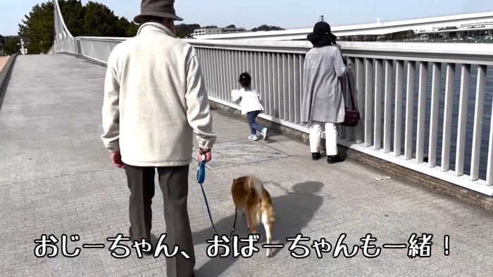 テーマパークにやってきました♪
