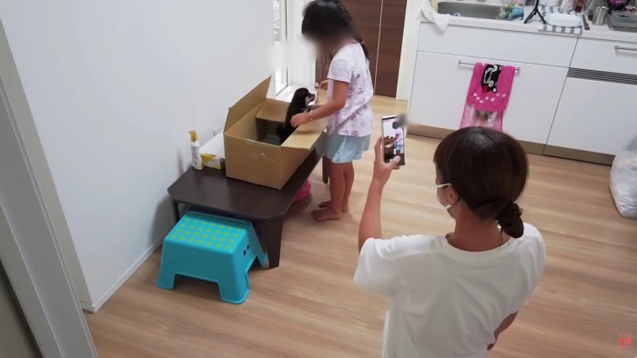 綺麗になった手で抱っこ