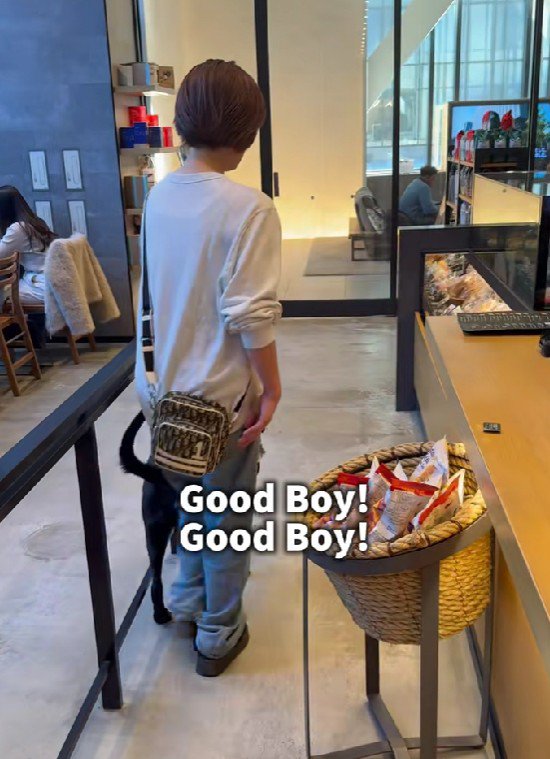 スタバに入店！！