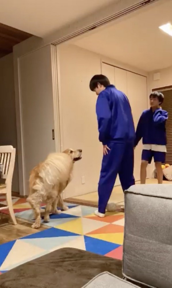 仲良し