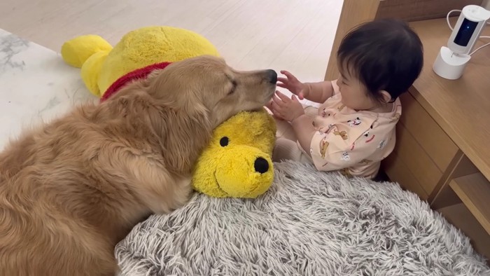 「フフッ」